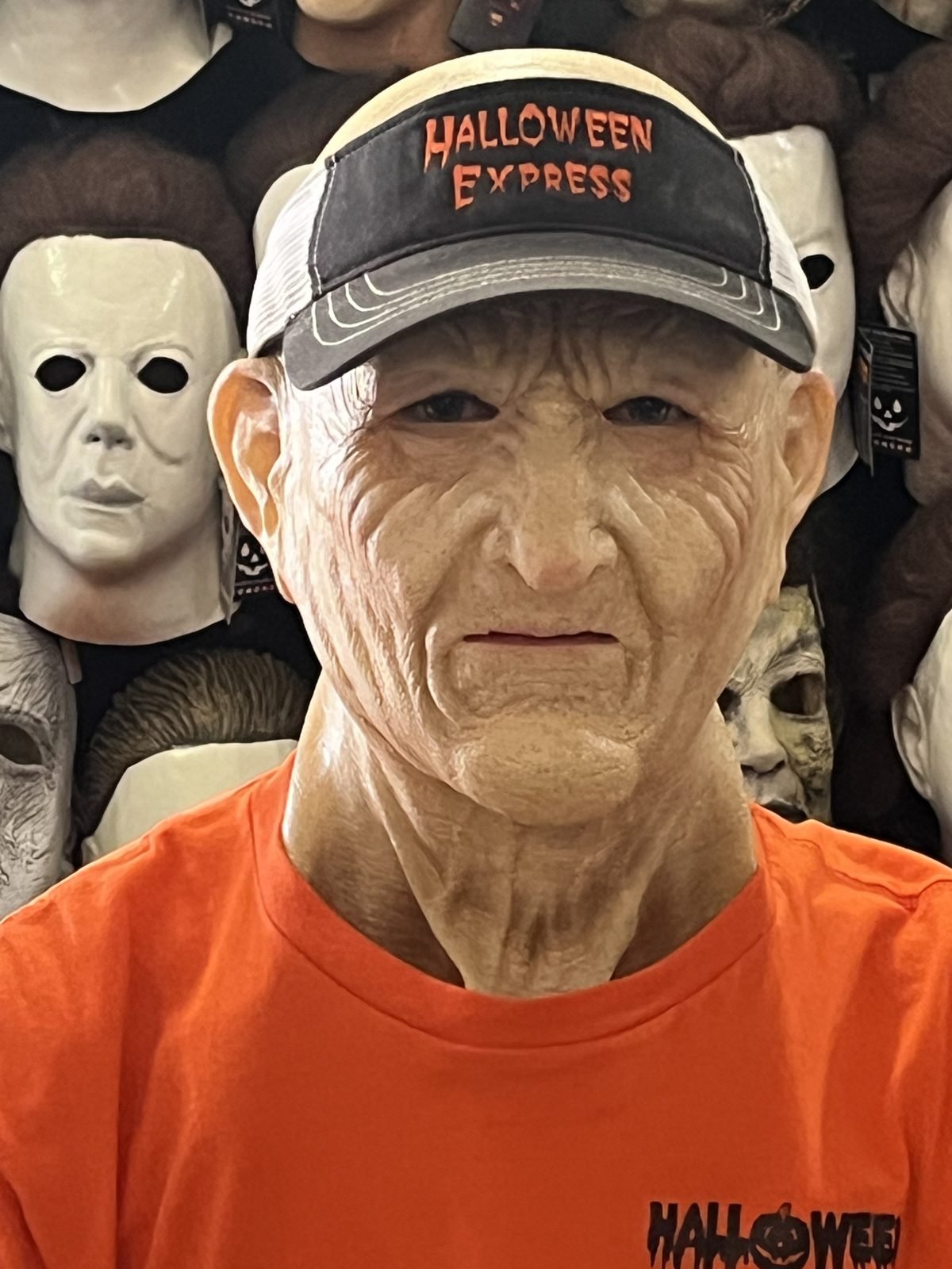Hyper-realistic latex mask